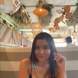 Meet your Posher, Andrea